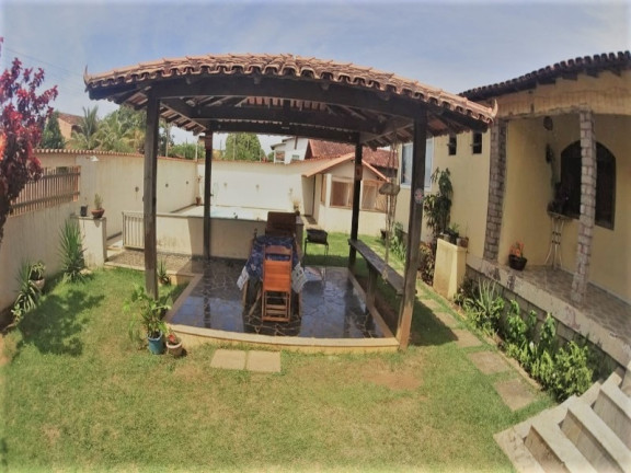 Imagem Casa com 4 Quartos à Venda, 155 m² em Santa Mônica - Guarapari Imagem Casa com 4 Quartos à Venda, 155 m² em Santa Mônica - Guarapari