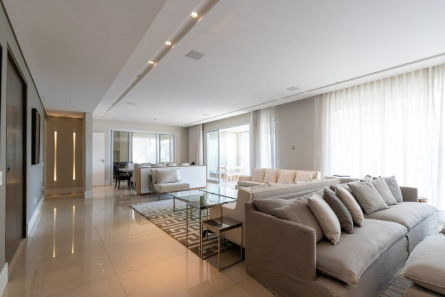 Imóvel com 4 Quartos à Venda, 405 m² em Indianópolis - São Paulo