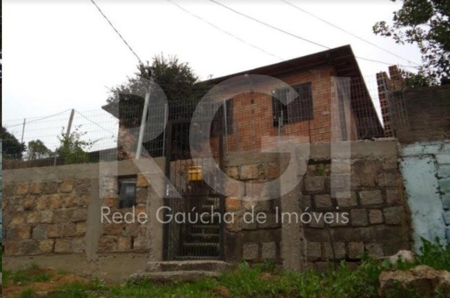 Imagem Casa com 3 Quartos à Venda, 130 m² em Jardim Carvalho - Porto Alegre Imagem Casa com 3 Quartos à Venda, 130 m² em Jardim Carvalho - Porto Alegre