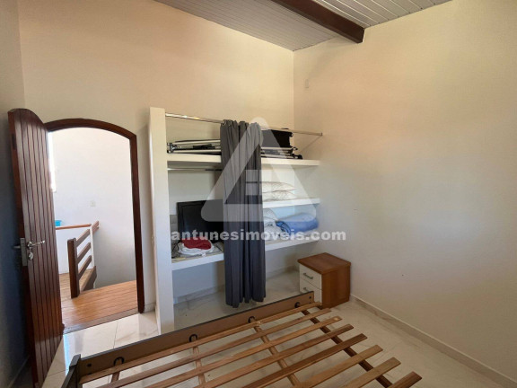 Imagem Casa com 6 Quartos à Venda, 200 m² em Cabo Frio Imagem Casa com 6 Quartos à Venda, 200 m² em Cabo Frio