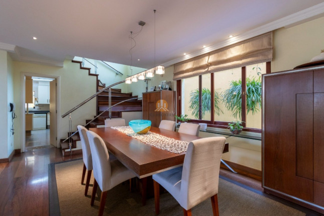 Imagem Casa com 5 Quartos à Venda, 440 m² em Jardim Prudência - São Paulo Imagem Casa com 5 Quartos à Venda, 440 m² em Jardim Prudência - São Paulo