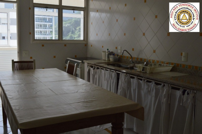Imagem Apartamento com 4 Quartos à Venda, 300 m² em Pitangueiras - Guarujá