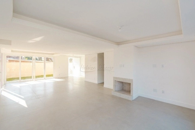 Imagem Casa com 3 Quartos à Venda, 288 m² em Vila Assunção - Porto Alegre Imagem Casa com 3 Quartos à Venda, 288 m² em Vila Assunção - Porto Alegre
