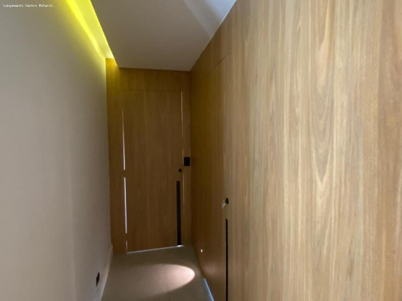 Imagem Cobertura com 3 Quartos à Venda, 215 m² em Vila Olimpia - São Paulo