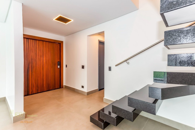 Imagem Sobrado com 3 Quartos à Venda, 302 m² em Vila Mariana - São Paulo Imagem Sobrado com 3 Quartos à Venda, 302 m² em Vila Mariana - São Paulo