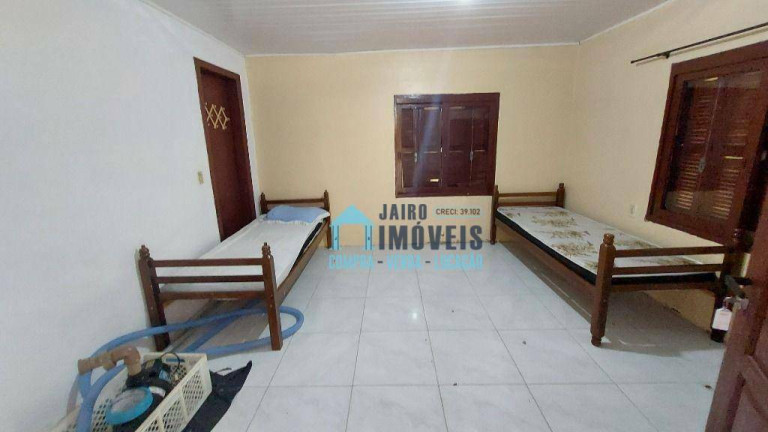 Imagem Casa com 4 Quartos à Venda, 200 m² em Centro - Balneário Pinhal Imagem Casa com 4 Quartos à Venda, 200 m² em Centro - Balneário Pinhal