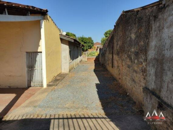Imagem Casa com 1 Quarto para Alugar, 500 m² em Porto - Cuiabá Imagem Casa com 1 Quarto para Alugar, 500 m² em Porto - Cuiabá