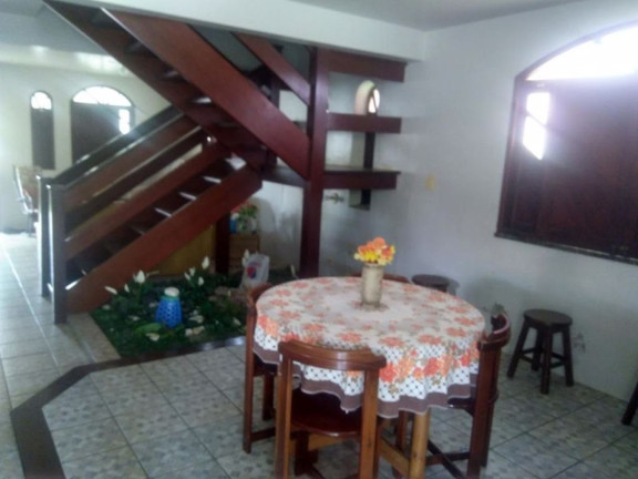 Imagem Casa com 5 Quartos à Venda, 220 m² em Barra Do Jacuípe - Camaçari Imagem Casa com 5 Quartos à Venda, 220 m² em Barra Do Jacuípe - Camaçari