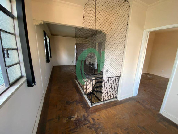 Casa com 5 Quartos à Venda, 255 m² em Aparecida - Santos