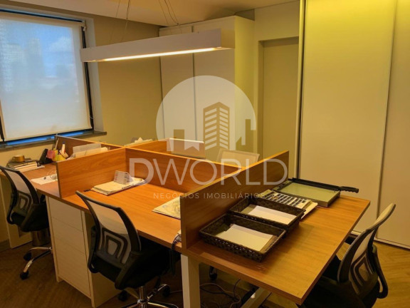 Sala Comercial à Venda, 75 m² em Pinheiros - São Paulo