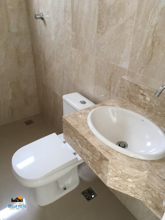 Imagem Casa com 3 Quartos à Venda, em Embaré - Santos Imagem Casa com 3 Quartos à Venda, em Embaré - Santos