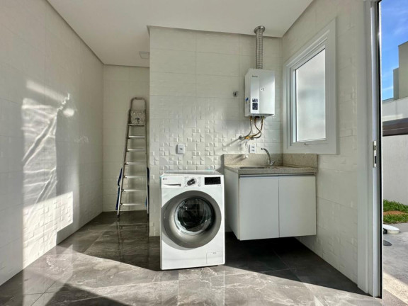 Imagem Casa com 4 Quartos à Venda, 262 m² em Centro - Capao Da Canoa Imagem Casa com 4 Quartos à Venda, 262 m² em Centro - Capao Da Canoa