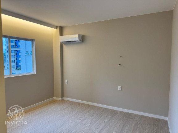 Imagem Apartamento com 2 Quartos à Venda, 76 m² em Centro - Balneário Camboriú Imagem Apartamento com 2 Quartos à Venda, 76 m² em Centro - Balneário Camboriú