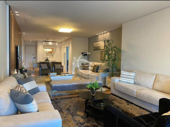 Apartamento com 4 Quartos à Venda, 240 m² em Atiradores - Joinville