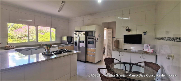 Imagem Casa com 5 Quartos à Venda, 1.006 m² em Vila Hortência - Cotia Imagem Casa com 5 Quartos à Venda, 1.006 m² em Vila Hortência - Cotia
