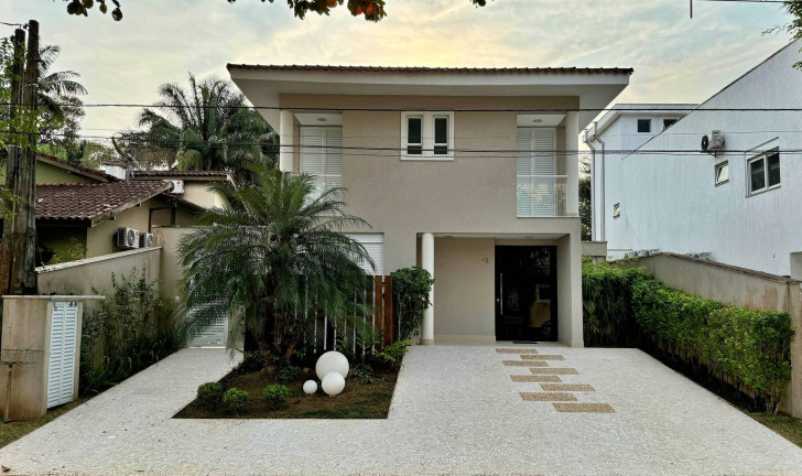 Imagem Casa com 5 Quartos à Venda, 257 m² em Riviera De São Lourenço - Bertioga Imagem Casa com 5 Quartos à Venda, 257 m² em Riviera De São Lourenço - Bertioga