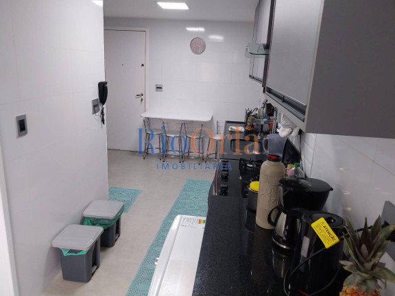 Imagem Apartamento com 3 Quartos à Venda, 126 m² em Barra Da Tijuca - Rio De Janeiro