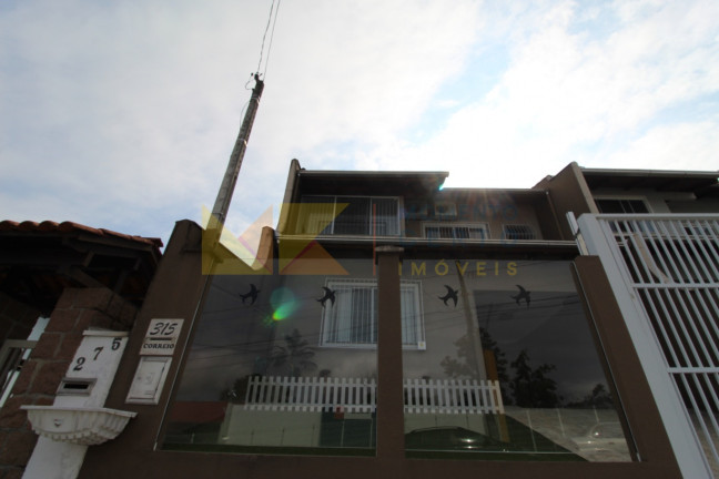 Imagem Sobrado com 3 Quartos à Venda, 120 m² em água Verde - Blumenau
