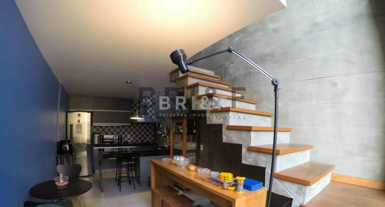 Imagem Sobrado com 10 Quartos à Venda, 350 m² em Campo Belo - São Paulo Imagem Sobrado com 10 Quartos à Venda, 350 m² em Campo Belo - São Paulo
