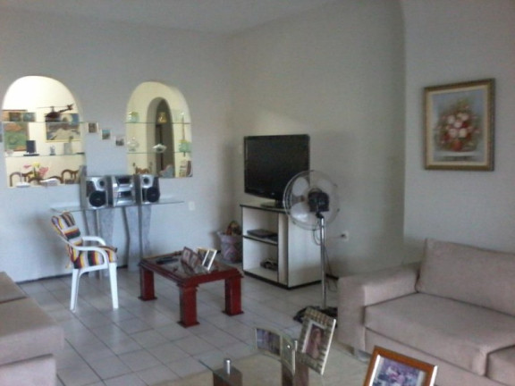 Imagem Imóvel com 4 Quartos à Venda, 4.200 m² em Cágado - Maracanaú Imagem Imóvel com 4 Quartos à Venda, 4.200 m² em Cágado - Maracanaú