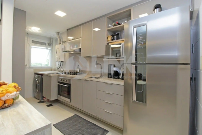 Imagem Apartamento com 2 Quartos à Venda, 68 m² em Passo Da Areia - Porto Alegre