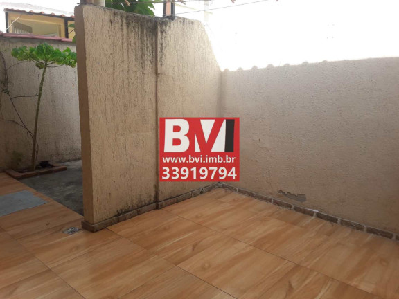 Imagem Casa com 2 Quartos à Venda, 59 m² em Vista Alegre - Rio De Janeiro Imagem Casa com 2 Quartos à Venda, 59 m² em Vista Alegre - Rio De Janeiro