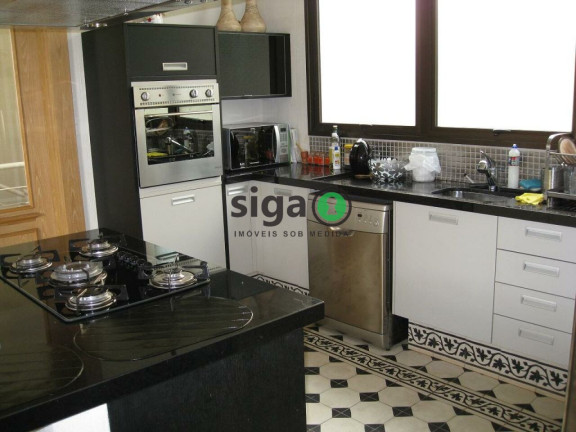 Imagem Casa com 3 Quartos à Venda, 540 m² em Vila Progredior - São Paulo