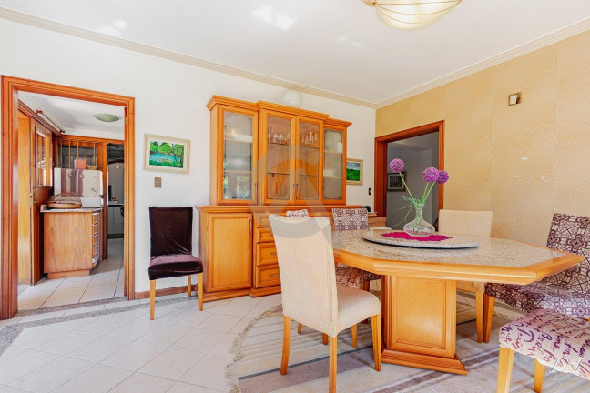 Imagem Casa com 3 Quartos à Venda, 274 m² em Igara - Canoas Imagem Casa com 3 Quartos à Venda, 274 m² em Igara - Canoas