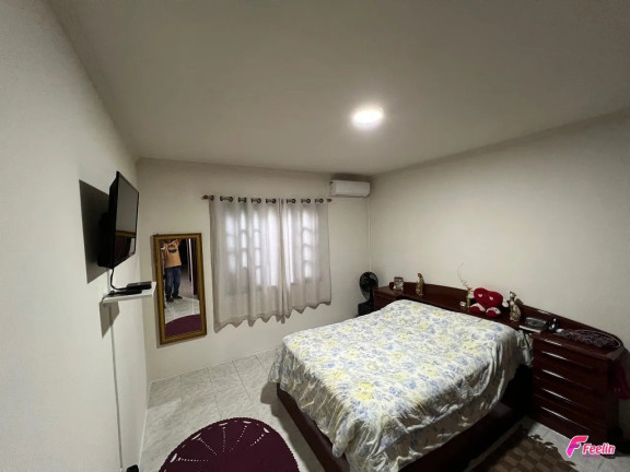 Imagem Casa com 3 Quartos à Venda, 368 m² em Ingleses - Florianópolis Imagem Casa com 3 Quartos à Venda, 368 m² em Ingleses - Florianópolis