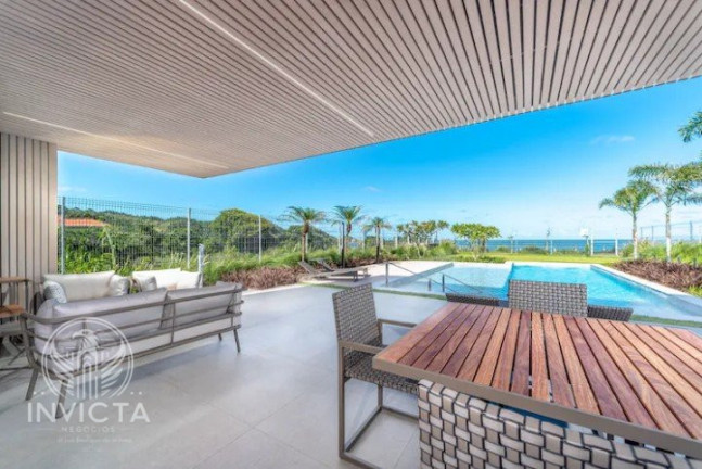 Imagem Casa com 5 Quartos à Venda, 458 m² em Praia Do Estaleiro - Balneário Camboriú Imagem Casa com 5 Quartos à Venda, 458 m² em Praia Do Estaleiro - Balneário Camboriú