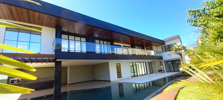 Imagem Casa com 7 Quartos à Venda, em Porto Das Dunas - Fortaleza Imagem Casa com 7 Quartos à Venda, em Porto Das Dunas - Fortaleza