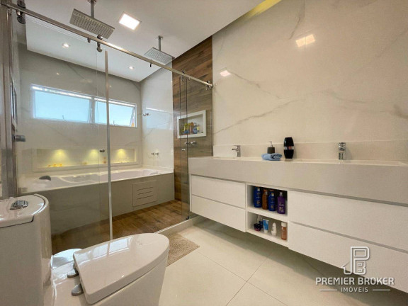 Imagem Casa com 3 Quartos à Venda, 246 m² em Parque Do Imbui - Teresópolis Imagem Casa com 3 Quartos à Venda, 246 m² em Parque Do Imbui - Teresópolis