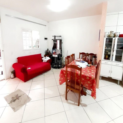 Imagem Apartamento com 3 Quartos à Venda, 95 m² em Pinheiro Machado - Santa Maria Imagem Apartamento com 3 Quartos à Venda, 95 m² em Pinheiro Machado - Santa Maria