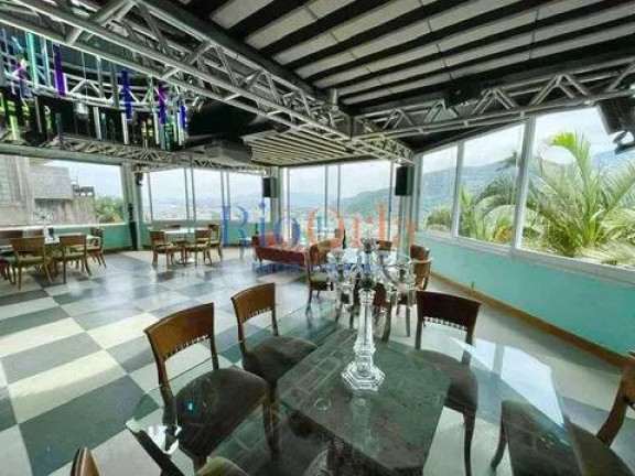 Imagem Casa com 4 Quartos à Venda, 2.800 m² em Joá - Rio De Janeiro Imagem Casa com 4 Quartos à Venda, 2.800 m² em Joá - Rio De Janeiro