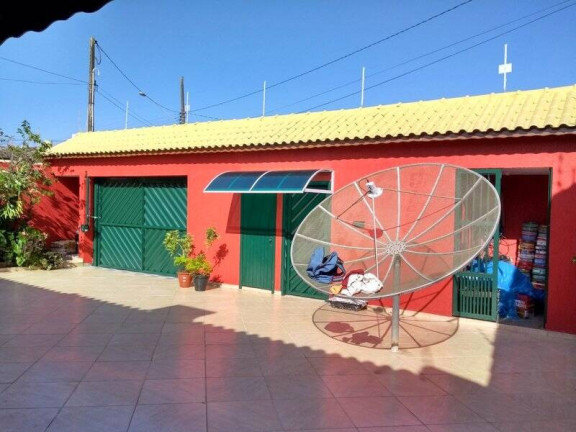 Imagem Casa com 4 Quartos à Venda, 555 m² em Centro - Peruíbe Imagem Casa com 4 Quartos à Venda, 555 m² em Centro - Peruíbe