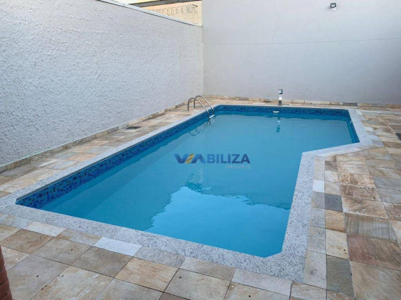 Imagem Casa com 3 Quartos à Venda, 190 m² em Centro - Arujá