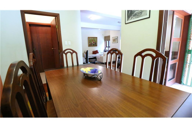 Imagem Casa com 5 Quartos à Venda,  em Boaçava - São Paulo