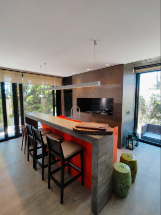Imagem Casa com 6 Quartos à Venda, 480 m² em Remanso - Xangri-lá Imagem Casa com 6 Quartos à Venda, 480 m² em Remanso - Xangri-lá