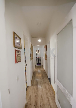 Imagem Apartamento com 3 Quartos à Venda, 132 m² em Centro Histórico - Porto Alegre Imagem Apartamento com 3 Quartos à Venda, 132 m² em Centro Histórico - Porto Alegre
