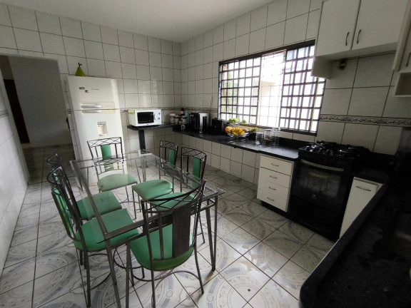 Imagem Casa com 3 Quartos à Venda, 200 m² em Parque Amazonia - Goiania Imagem Casa com 3 Quartos à Venda, 200 m² em Parque Amazonia - Goiania