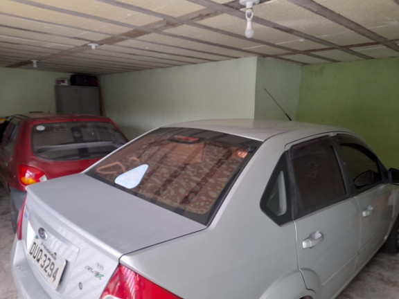 Imagem Casa com 3 Quartos à Venda, 300 m² em Residencial Maricá - Pindamonhangaba Imagem Casa com 3 Quartos à Venda, 300 m² em Residencial Maricá - Pindamonhangaba