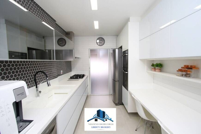 Imagem Apartamento com 3 Quartos à Venda, 200 m² em Vila Regente Feijó - São Paulo