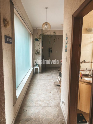 Imagem Casa com 4 Quartos à Venda, 250 m² em Moema - São Paulo Imagem Casa com 4 Quartos à Venda, 250 m² em Moema - São Paulo