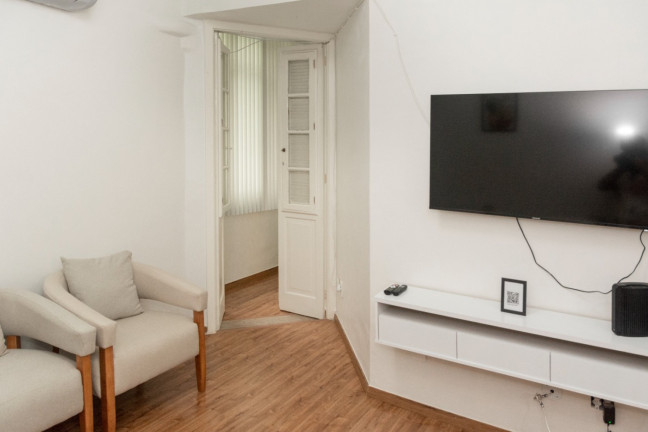 Imagem Apartamento com 2 Quartos à Venda, 54 m² em Copacabana - Rio De Janeiro Imagem Apartamento com 2 Quartos à Venda, 54 m² em Copacabana - Rio De Janeiro