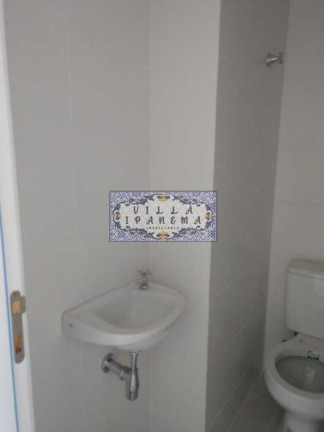 Imagem Sala Comercial à Venda ou Locação, 30 m² em Tijuca - Rio De Janeiro Imagem Sala Comercial à Venda ou Locação, 30 m² em Tijuca - Rio De Janeiro
