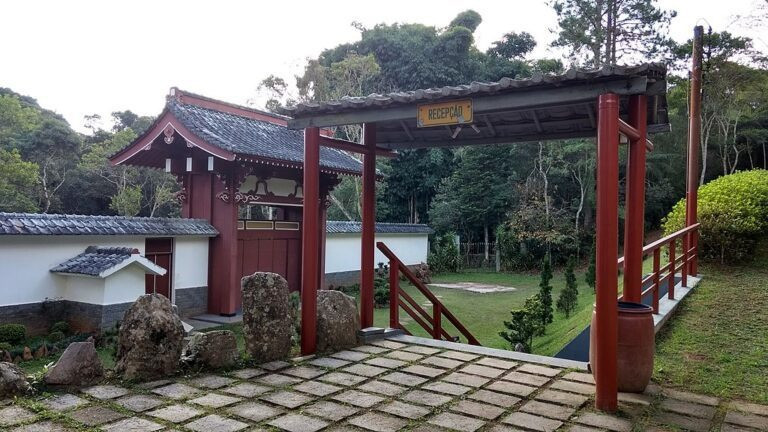 Imagem Terreno à Venda, 1.500 m² em Chácara Das Palmeiras - Itapecerica Da Serra