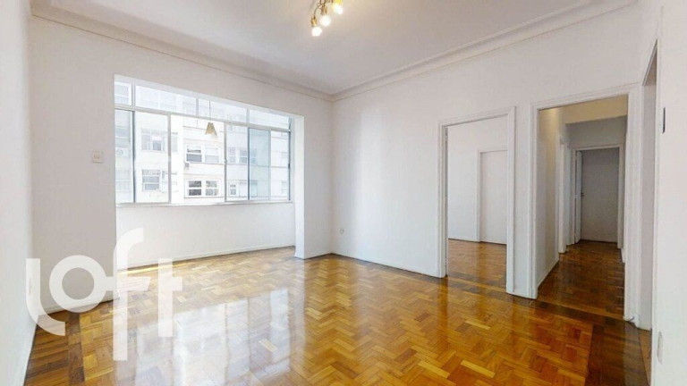 Imagem Imóvel com 2 Quartos à Venda, em Copacabana - Rio De Janeiro Imagem Imóvel com 2 Quartos à Venda, em Copacabana - Rio De Janeiro