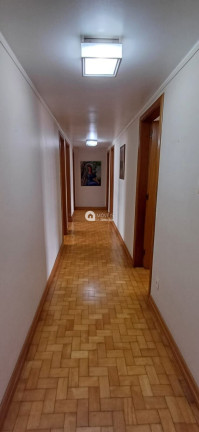 Imagem Apartamento com 4 Quartos à Venda, 207 m²