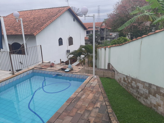 Imagem Casa com 4 Quartos à Venda, 317 m² em Jardim Belvedere - Volta Redonda Imagem Casa com 4 Quartos à Venda, 317 m² em Jardim Belvedere - Volta Redonda