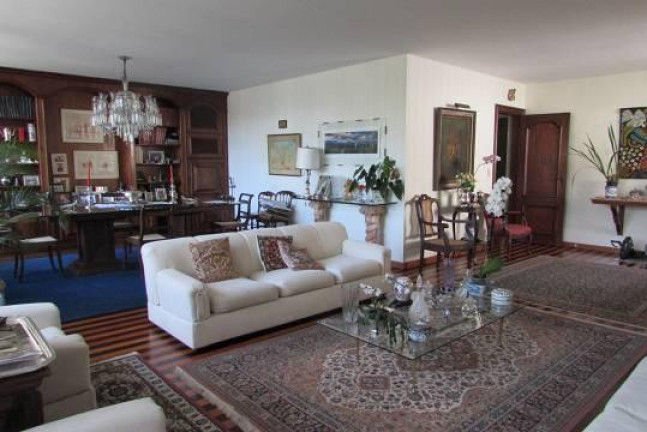 Imagem Casa com 6 Quartos à Venda, 400 m² em Jardim Botânico - Rio De Janeiro Imagem Casa com 6 Quartos à Venda, 400 m² em Jardim Botânico - Rio De Janeiro